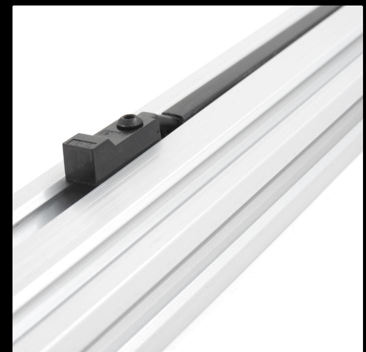 NPN N/O 3 wire top sensing inductive proximity sensor